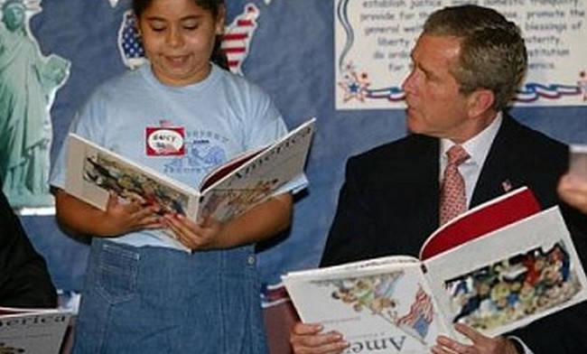 El Libro Al Revés De George Bush