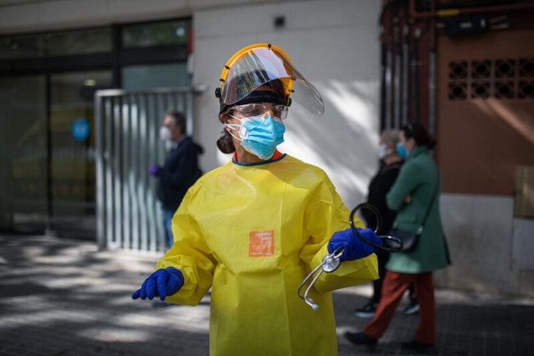 Aumentan los indicadores de riesgo de contagio del Covid en Cataluña