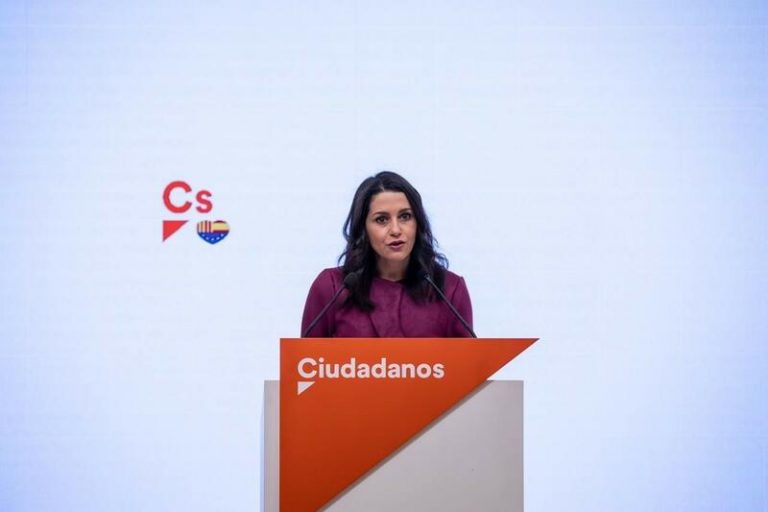 Arrimadas (Cs) pide un acuerdo para atrasar el 14F a «cuando pase la tercera ola»