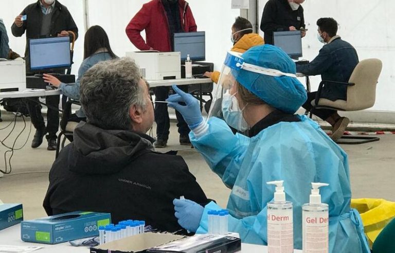 La víspera de Reyes fue el día con más positivos en Madrid desde el inicio de la pandemia