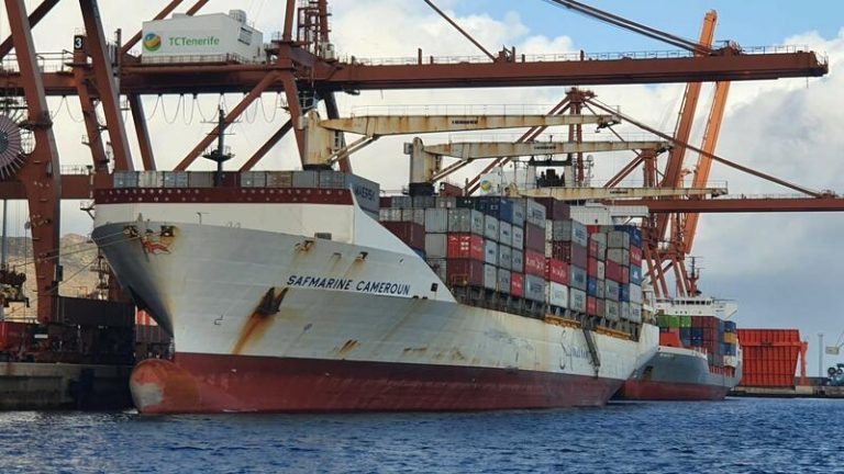 Los puertos cierran 2020 con un 8,6% menos de mercancía gestionada