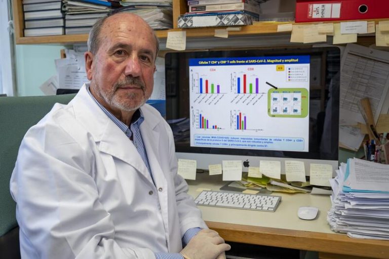 Mariano Esteban: Las personas mayores están respondiendo «perfectamente» a la vacuna