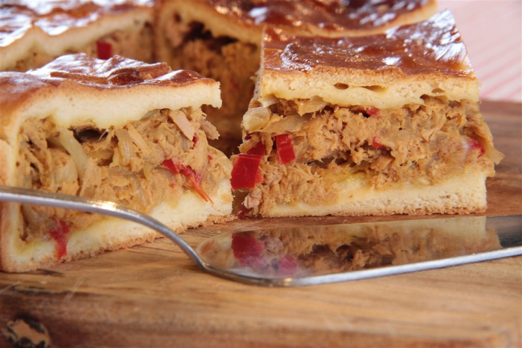 A La Rica Empanada: La Receta Gallega Con Atún A La Que Sucumbirás