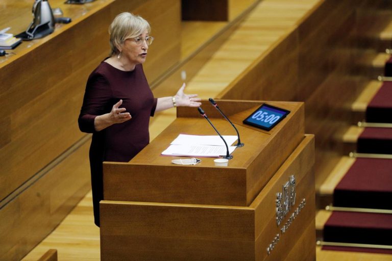 C. Valenciana dice que la transmisión está sin control