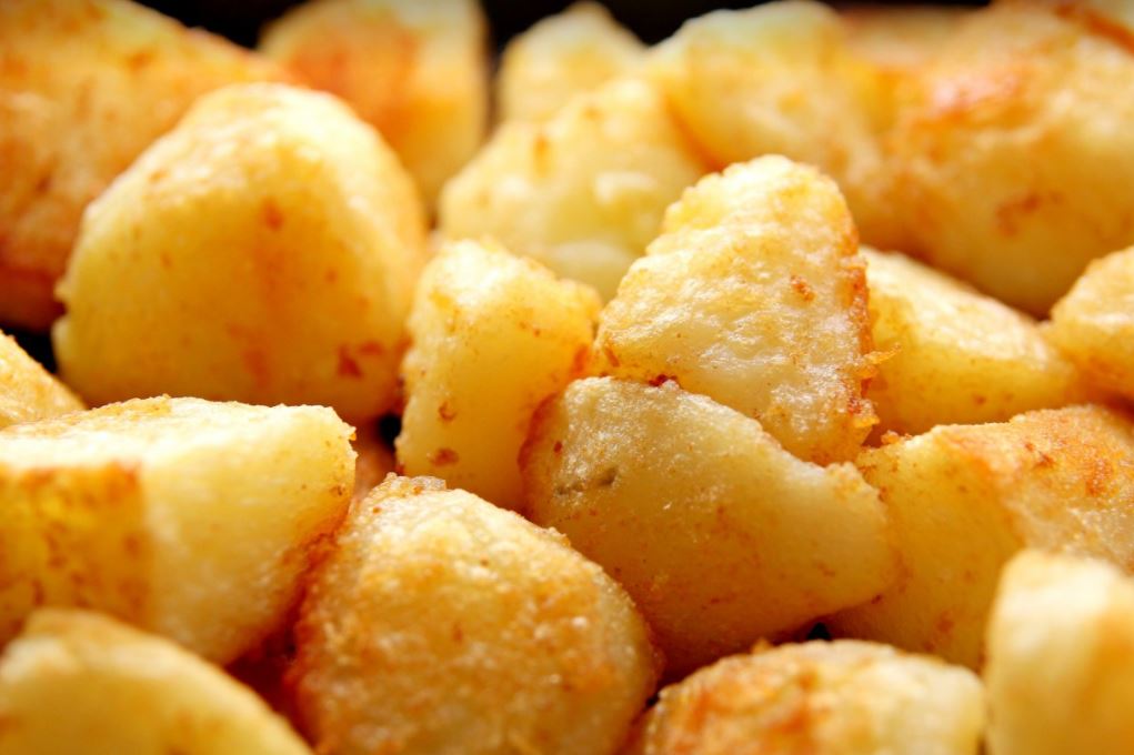 Auténtica Receta Madrileña De Las Patatas Bravas