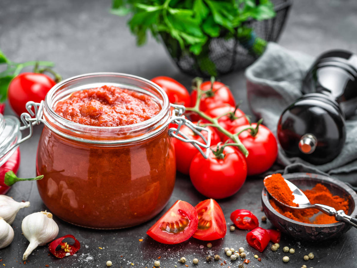 Cómo Hacer Salsa De Tomate Con La Receta De Karlos Arguiñano