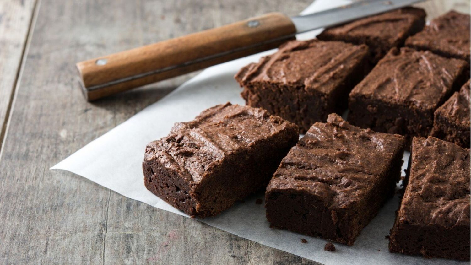 Cómo Hacer Un Bizcocho De Chocolate Y Almendras En El Microondas