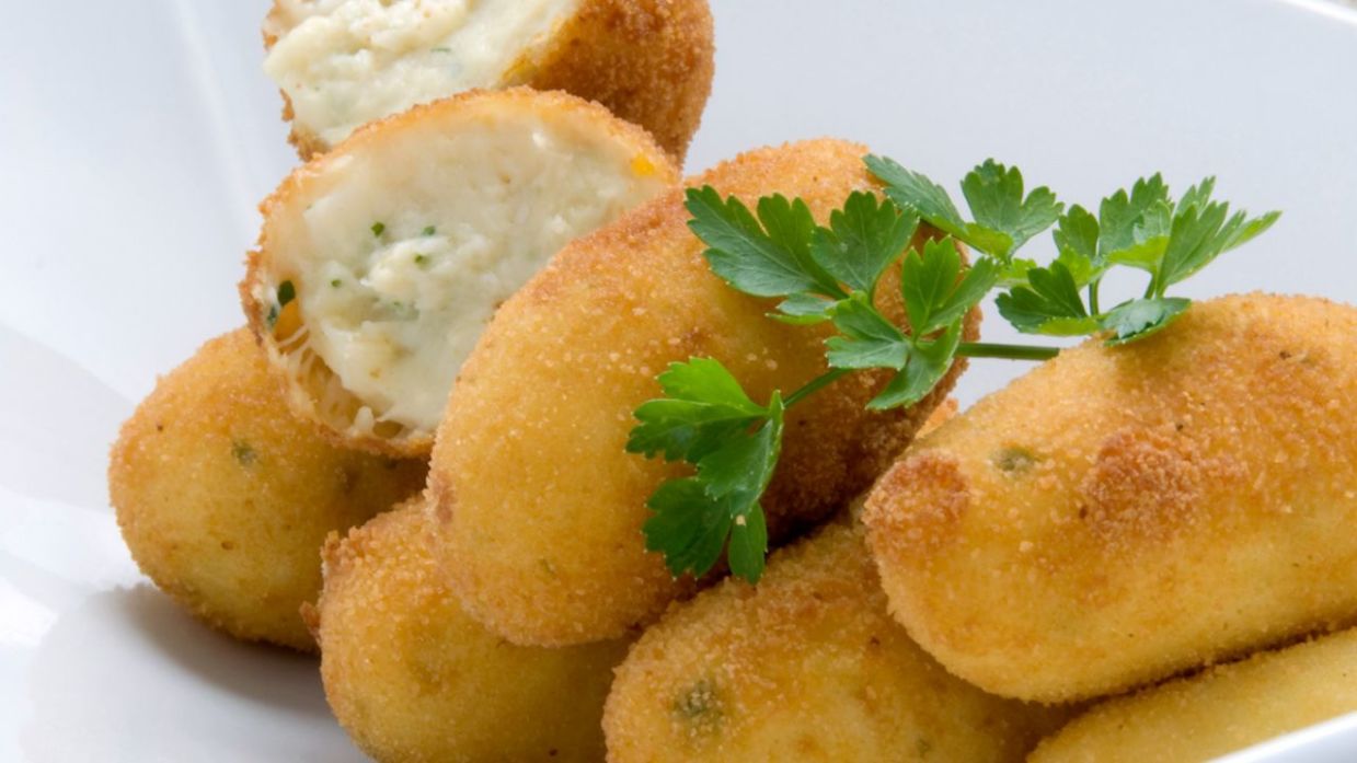 Croquetas De Pollo Y Queso