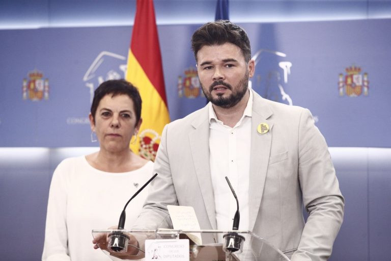ERC y Bildu urgen a Ribera y Garzón a explicar la «inaceptable» subida de la luz