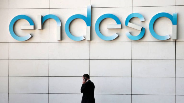 Andalucía abre expediente informativo a Endesa para aclarar las causas de los cortes de luz