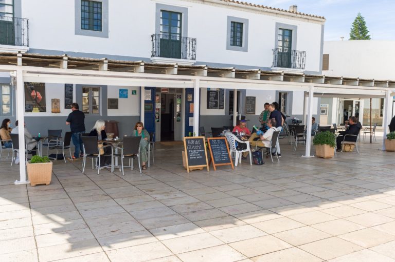 Formentera pasa el sábado a nivel 4 reforzado, con cierre de bares y restaurantes