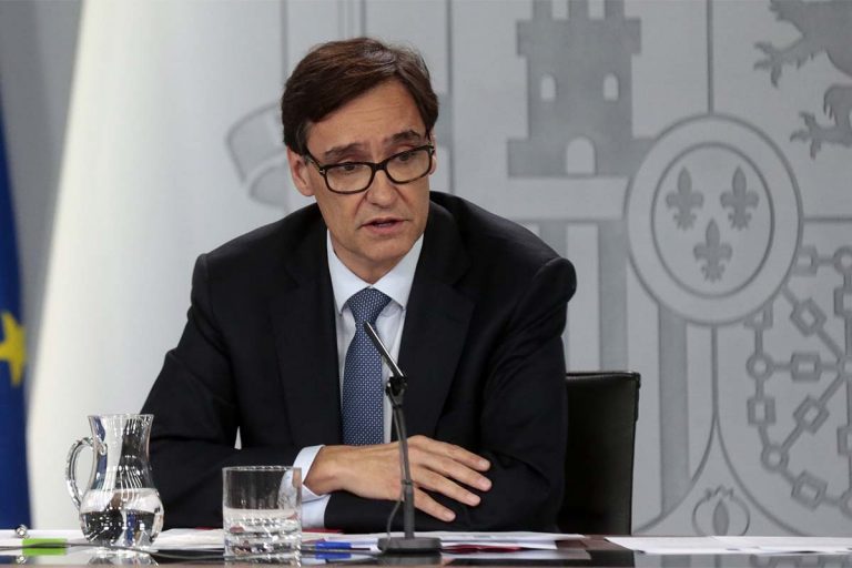 Sanidad pide reducir «al máximo» movilidad para frenar la tercera ola