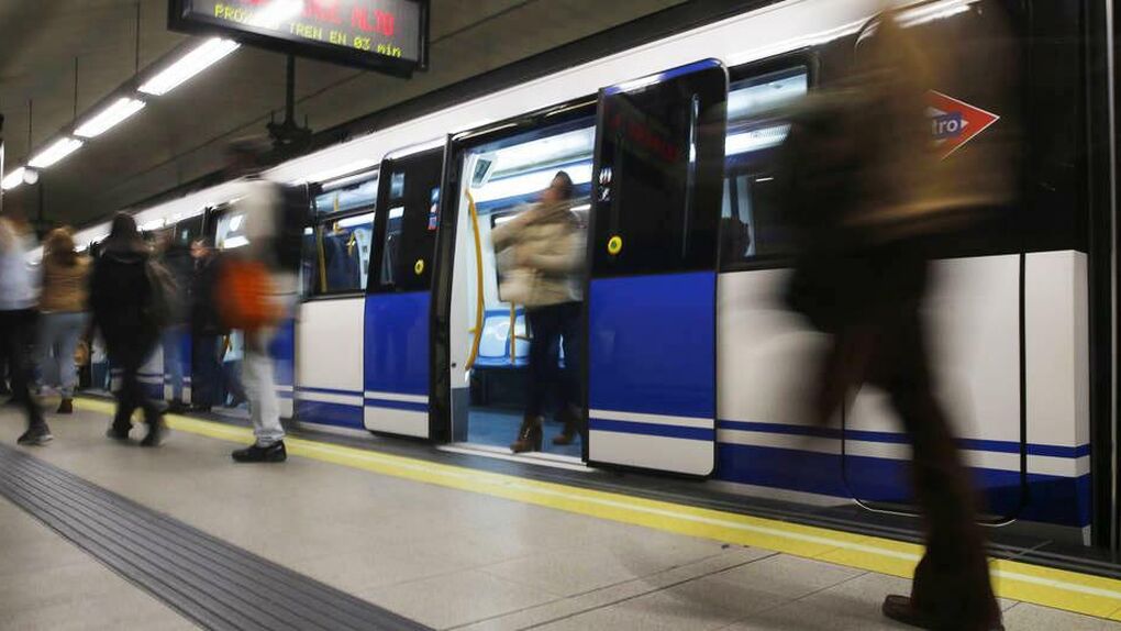 El Motivo Por El Que No Puedes Llevar Globos Metálicos En El Metro De Madrid