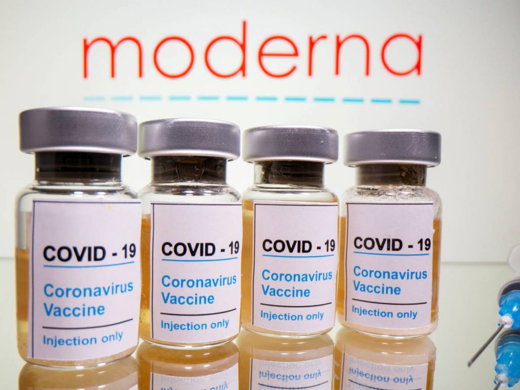 Vacuna de Moderna: esto es lo que puedes experimentar si te la pones