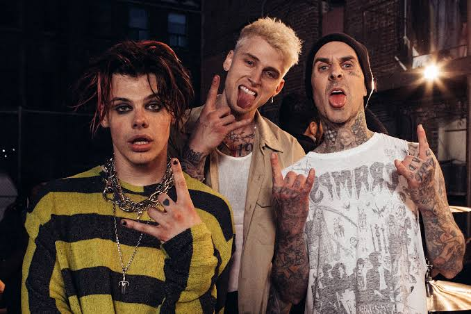 Yungblud, Machine Gun Kelly y Travis Barker juntos en ‘Acting like that’, el videoclip