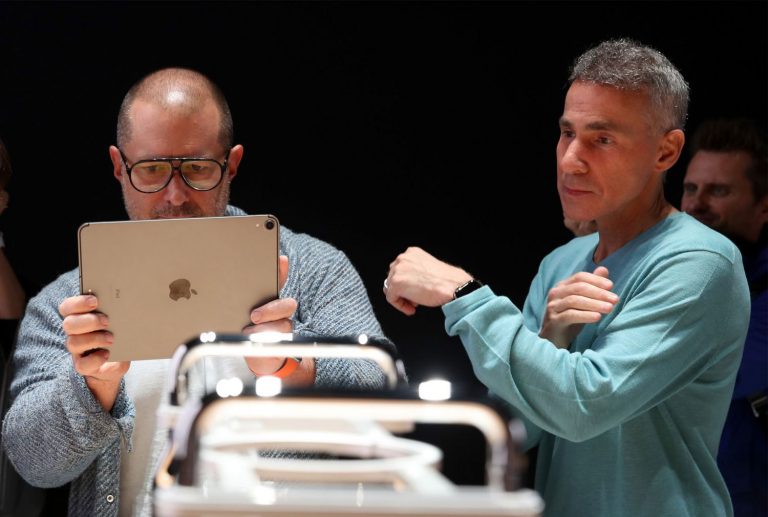 Apple adelanta que trabaja en un «nuevo y maravilloso» producto