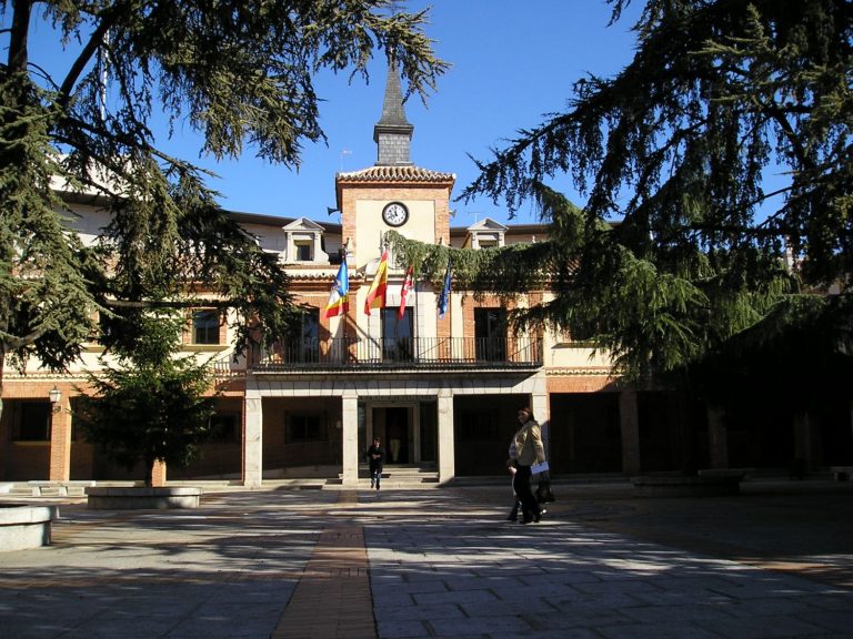 Administradores de Fincas aconsejan revisar y efectuar labores de mantenimiento en edificios
