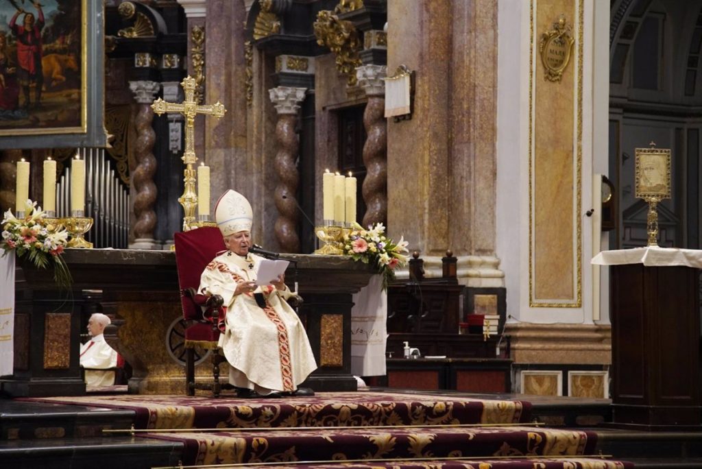 Ar Tampoco Se Valla Con La Iglesia.