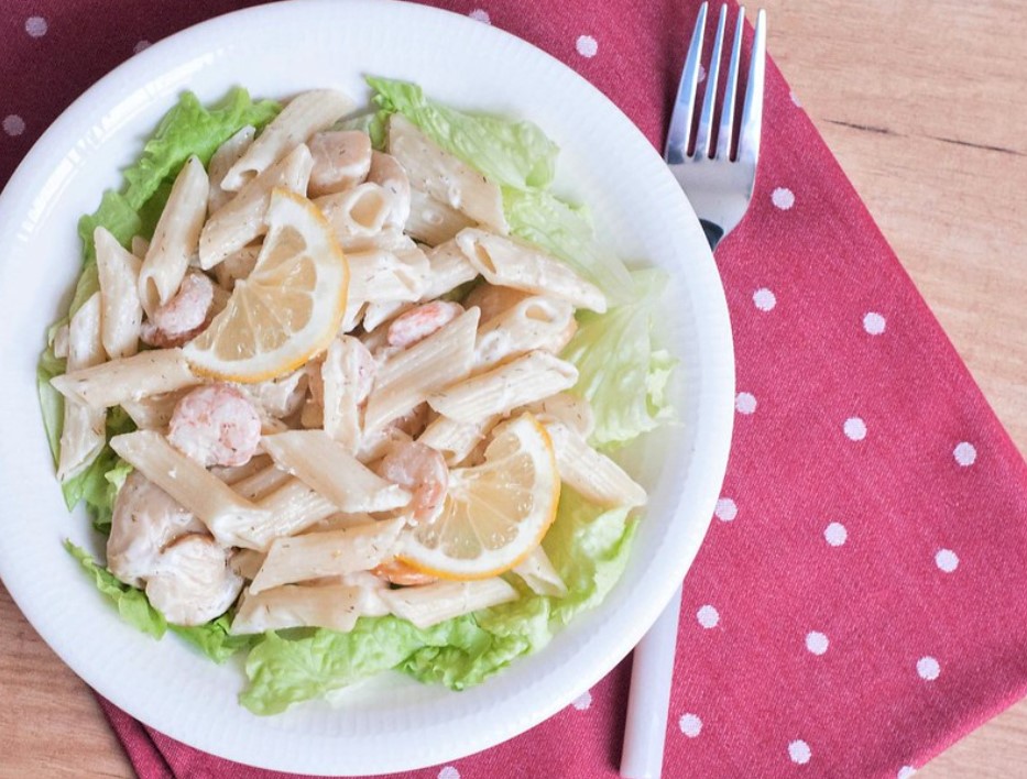 Rica Ensalada De Pasta Con Gambas Y Vieiras