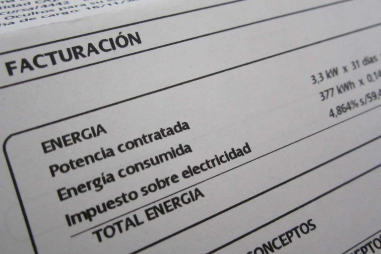 El PP sale en tromba a pedir explicaciones al Gobierno por la subida de la luz