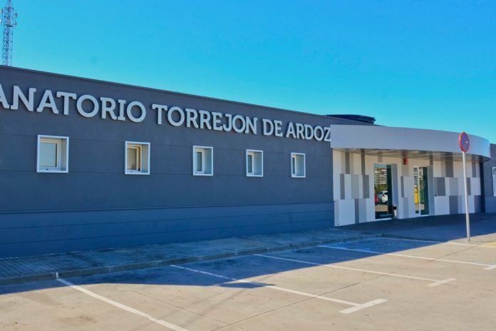 La funeraria Albia, del Grupo Santa Lucía, sigue activa pese al temporal