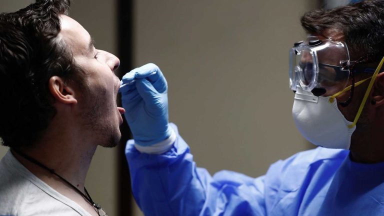 Galicia bate récord de casos diarios con 928 casos nuevos
