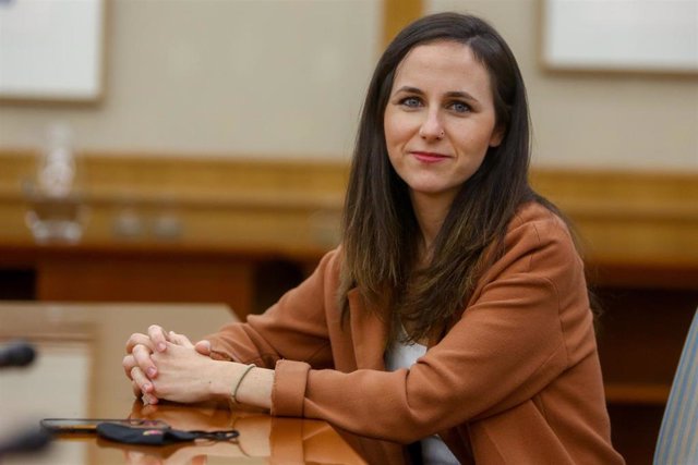 Podemos descarta bajar el IVA a la luz: «Esto va de tocar privilegios a las eléctricas»