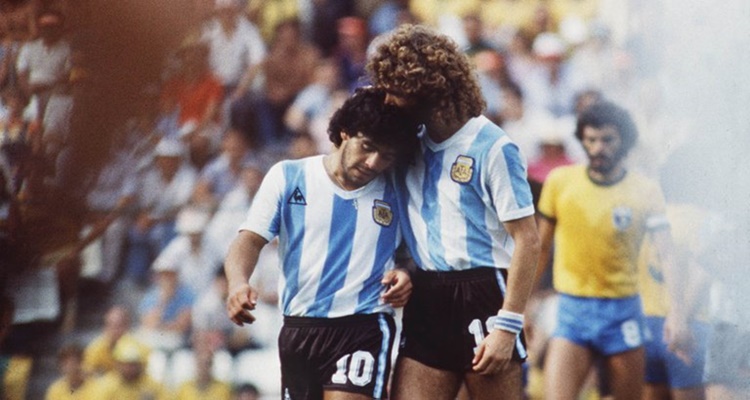 Maradona, Messi, Zidane, expulsados
