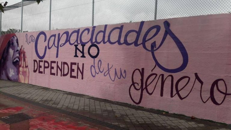 Almeida niega que retirar mural Ciudad Lineal sea «ataque feminismo»