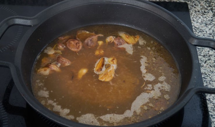 Preparación Para La Salsa Al Whisky Casera 