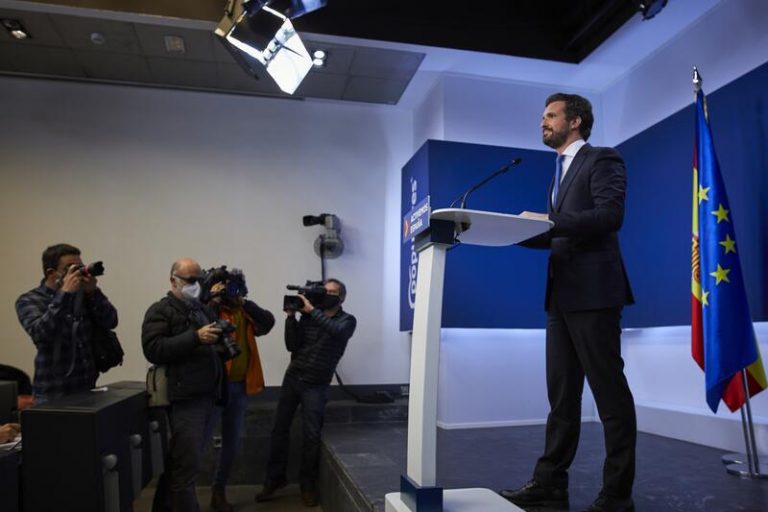 Casado dice que le preocupa «poco» un sorpasso de Vox en Cataluña