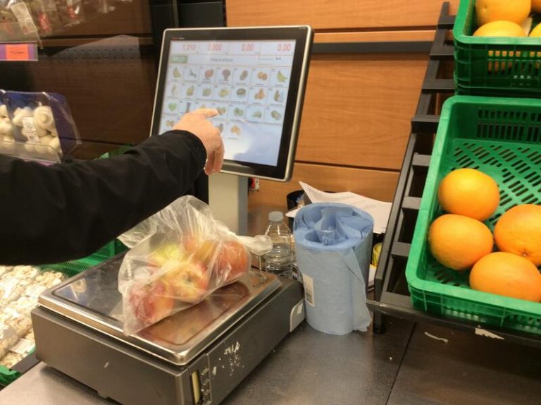 La inflación de la eurozona repunta casi un punto tras cinco meses en negativo
