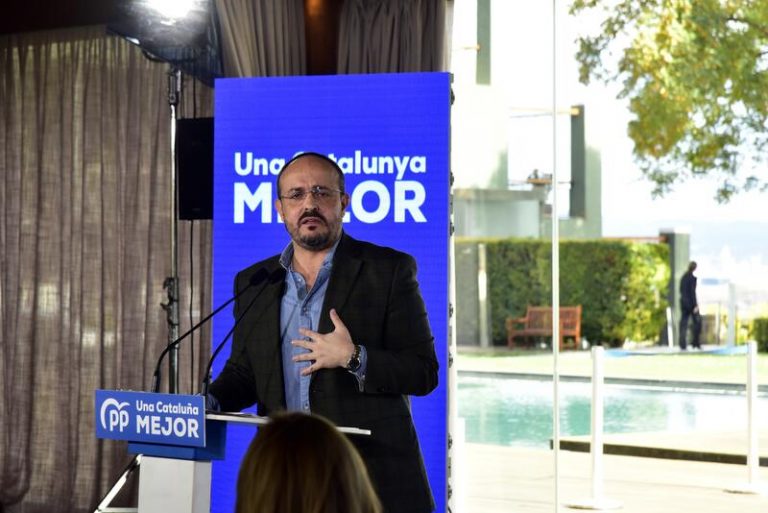 Fernández (PP) apela al ‘efecto Borgen’: «La protagonista quedó cuarta y fue presidenta»