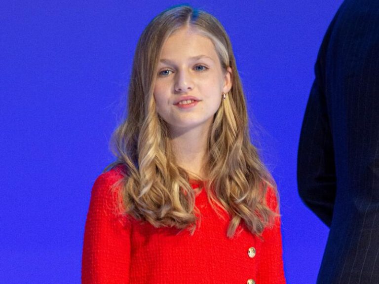 ‘La Hora de la 1’ pide disculpas por el «error» del rótulo relativo a la Princesa Leonor