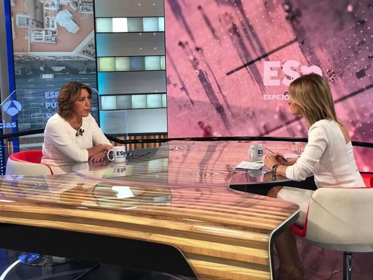 Susana Díaz critica la «sobreactuación» de Pablo Iglesias
