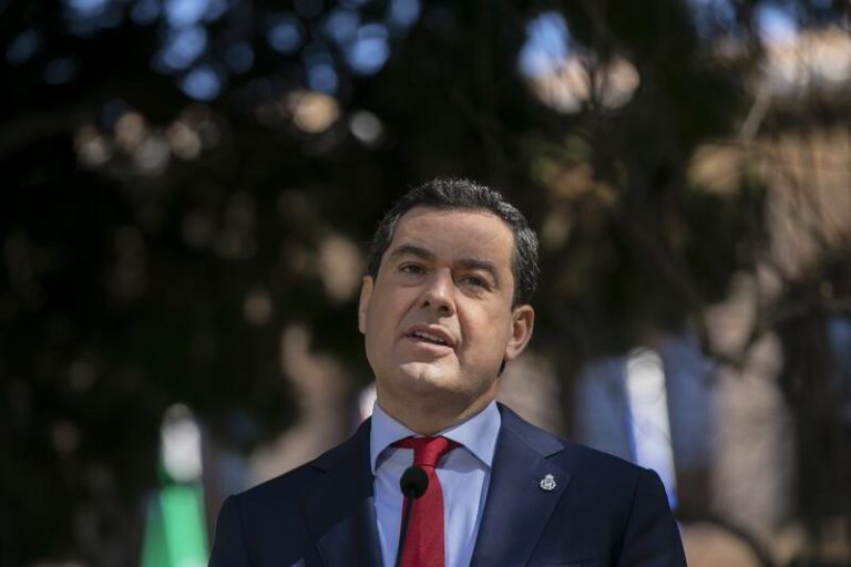 Moreno descarta «apertura rápida» en Andalucía, donde la variante británica «es ya dominante»