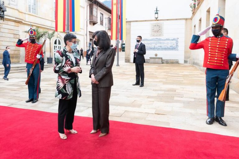 González Laya reitera a Colombia el apoyo de España a su proceso de paz