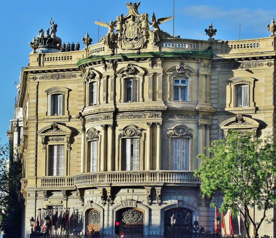 El Palacio De Linares (Madrid)