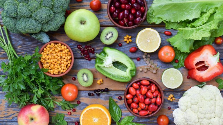 Alimentos que contienen la bacteria E.coli y debes evitar