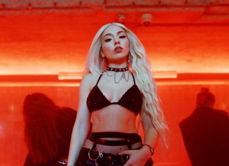 Ava Max y ‘My Head and My Heart’, su videoclip