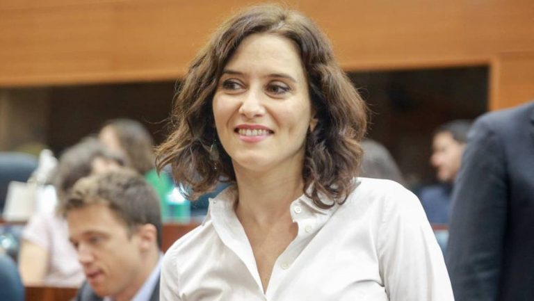 Ayuso tacha de «vergüenza nacional» los sabotajes en el Zendal