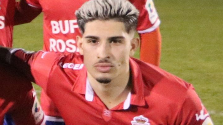 Brayan-Mejia-pareja-de-Julia-Janeiro