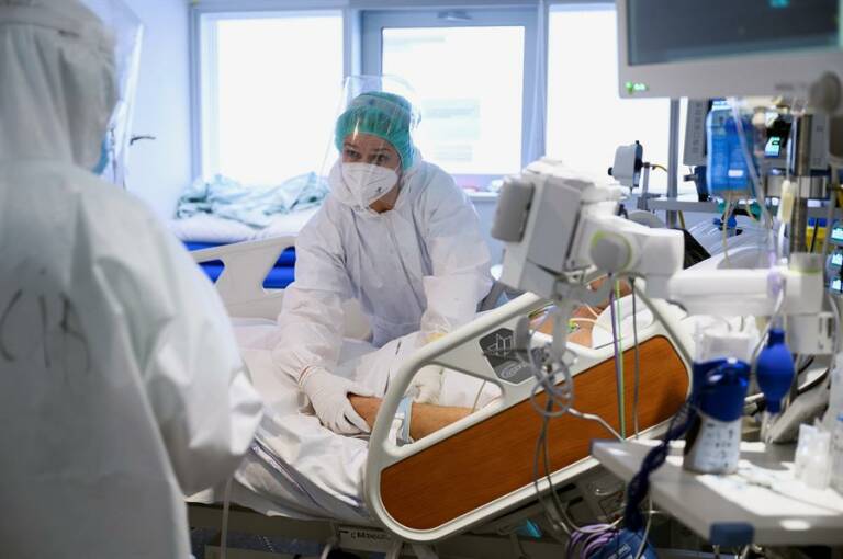 Los contagios se reducen a 660 casos en la C. Valenciana y se registran 44 fallecidos