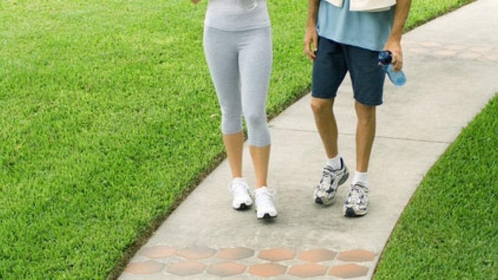 Caminar Es Un Deporte De Baja Intensidad
