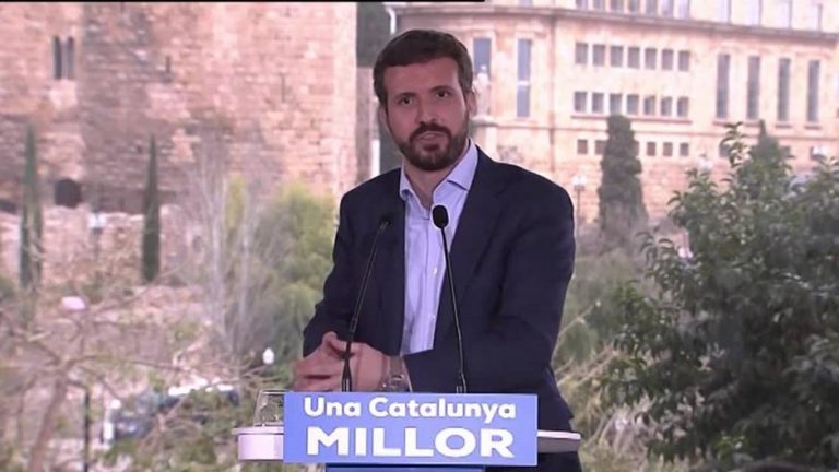 Casado exige a Sánchez que cese a Iglesias «por decir que hay presos políticos»