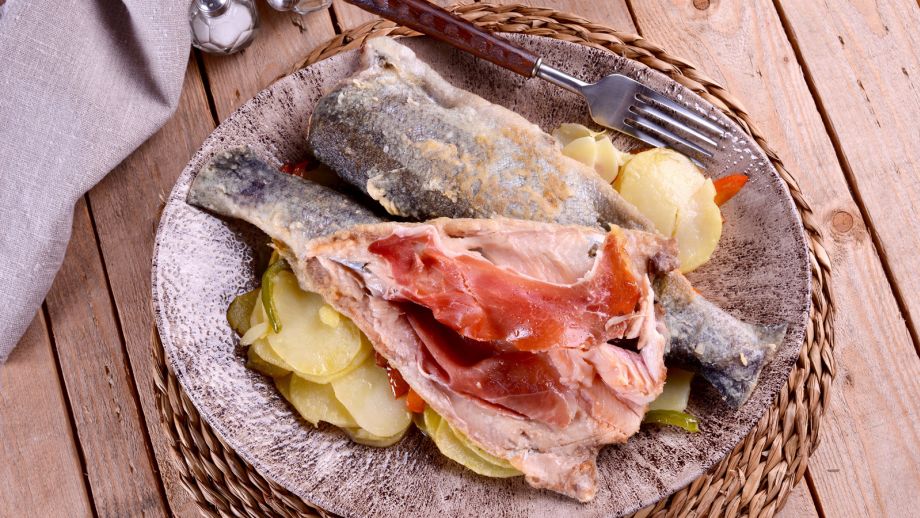 Cómo Hacer Unas Truchas A La Navarra 8 Ingredientes: