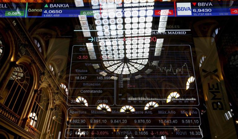 El Ibex 35 pierde un 2% en la semana, pero retiene los 8.000 puntos ‘in extremis’