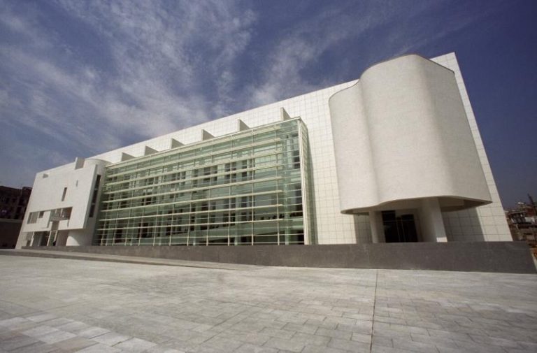 El Macba tendrá exposiciones de González-Torres, Rafael Tous y Cinthia Marcelle