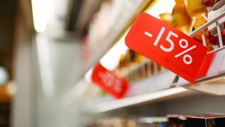 El gran consumo se enfrenta a una ‘guerra de precios’ impulsada por Aldi y Lidl