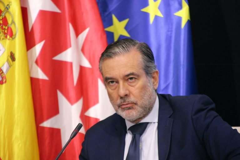 El PP asegura que Enrique López no ha llevado «ningún tipo de negociación» con Bárcenas